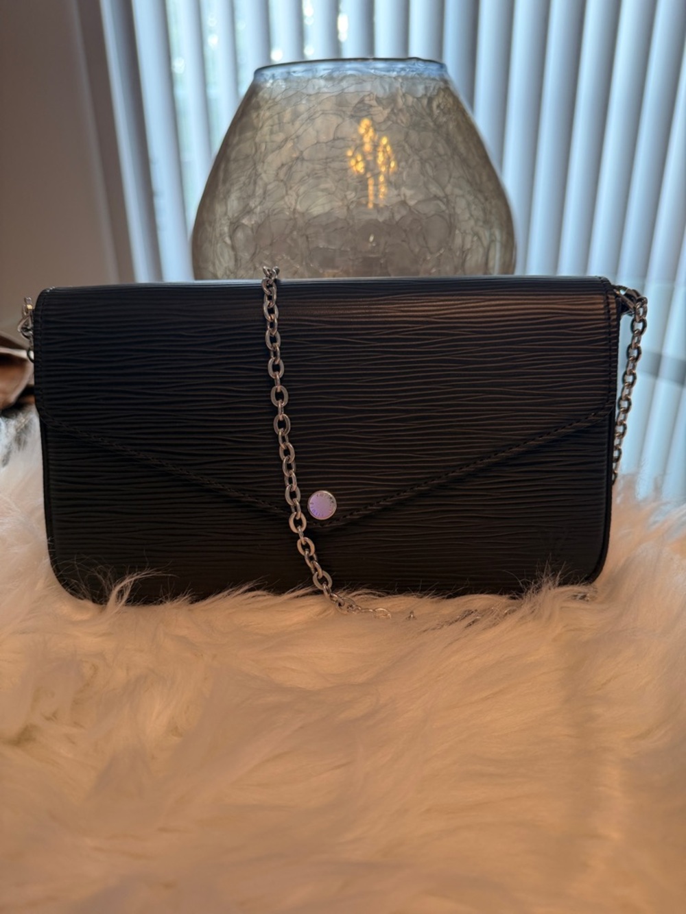 Louis Vuitton Black EPI Leather Felicie Pochette Crossbody/Handbag